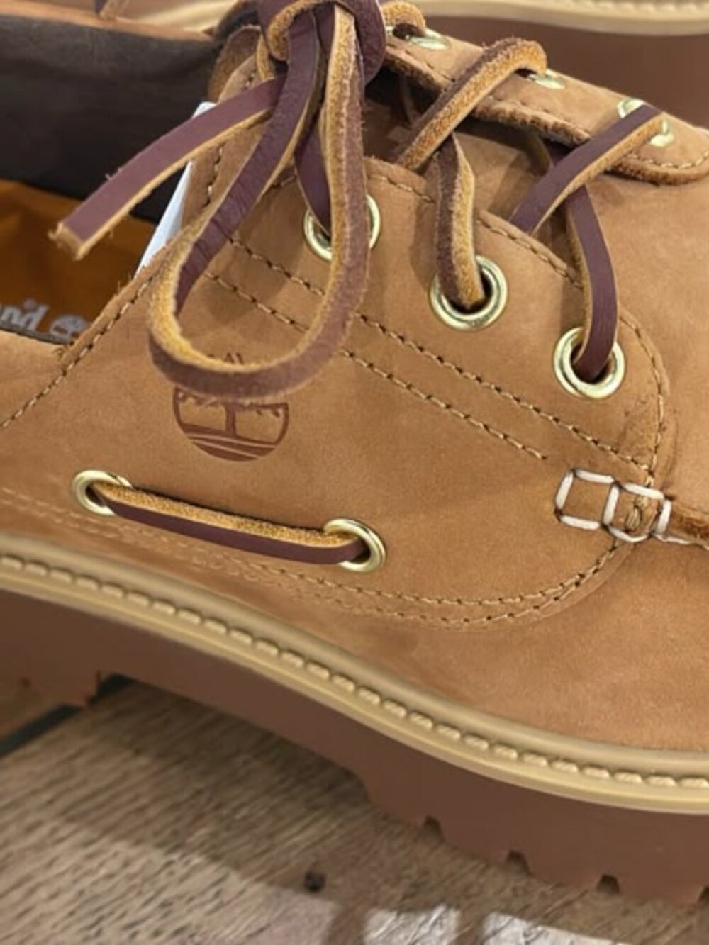 TIMBERLAND WOMEN'S STONE STREET BOAT SHOE WHEAT A6AUS-231 ALL SIZES - Picture 9 of 13